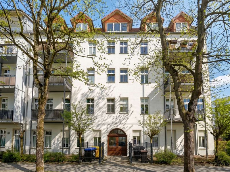 Gut vermietete Kapitalanlage mit Potential * 2 Zimmer mit Balkon
